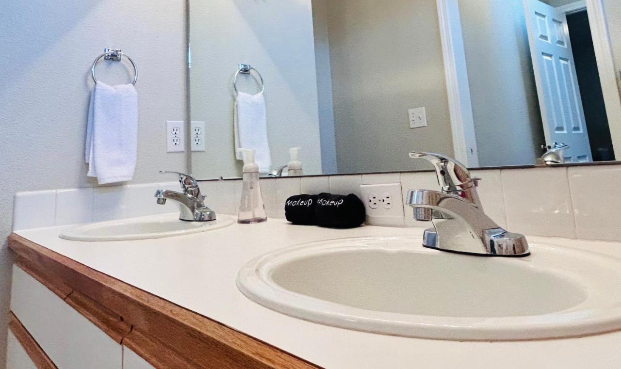 The Getaway Se Boise Condo Across The Street From Greenbelt, Bown Crossing And Boise River 3Bd 3Bath, 4 Beds! Lovely, Homey, Dining Table Seats 6 Exterior foto